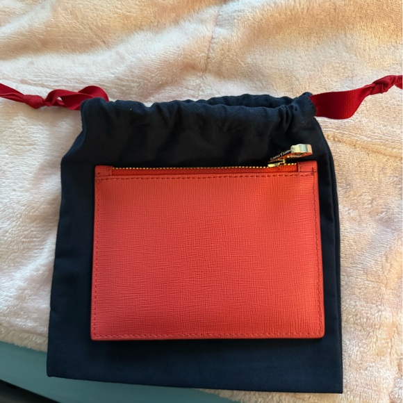 Aspinal of London - Small Essential Flat Pouch in Dahlia Saffiano - Picture 3 of 7